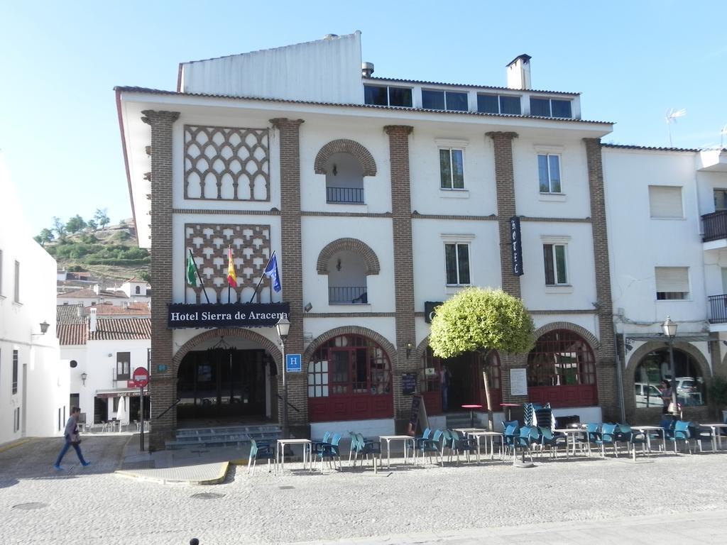 Hotel Sierra De Aracena Exterior photo