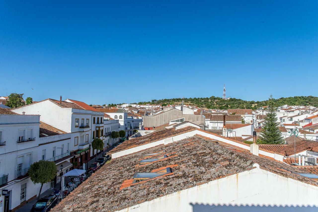 Hotel Sierra De Aracena Exterior photo