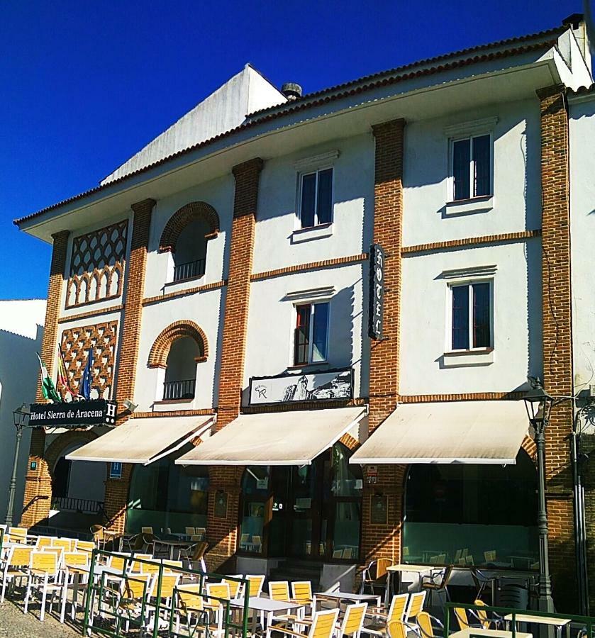 Hotel Sierra De Aracena Exterior photo