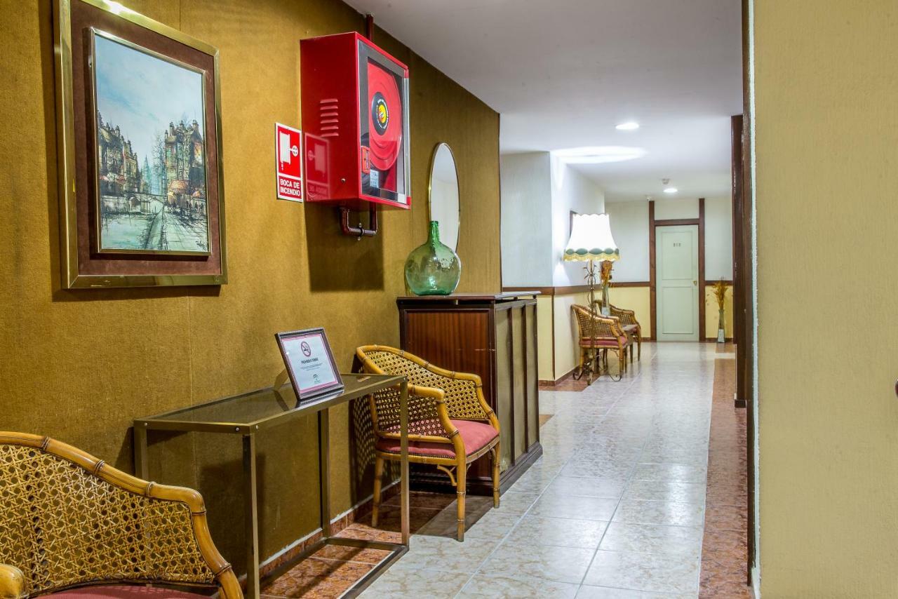 Hotel Sierra De Aracena Exterior photo
